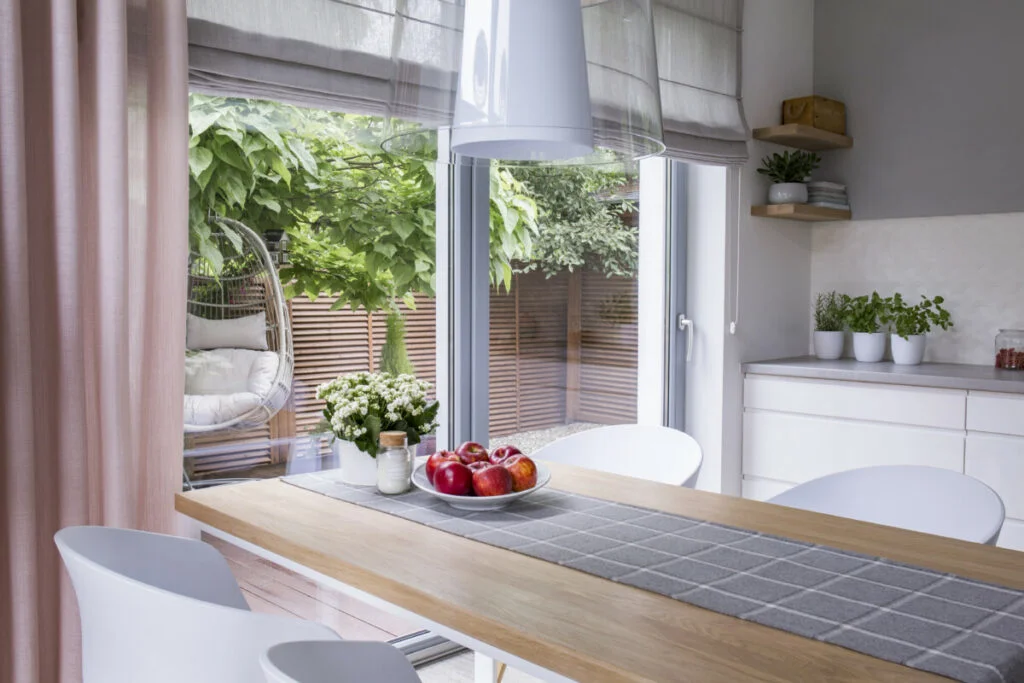 How to Make Your Kitchen Less Echoey