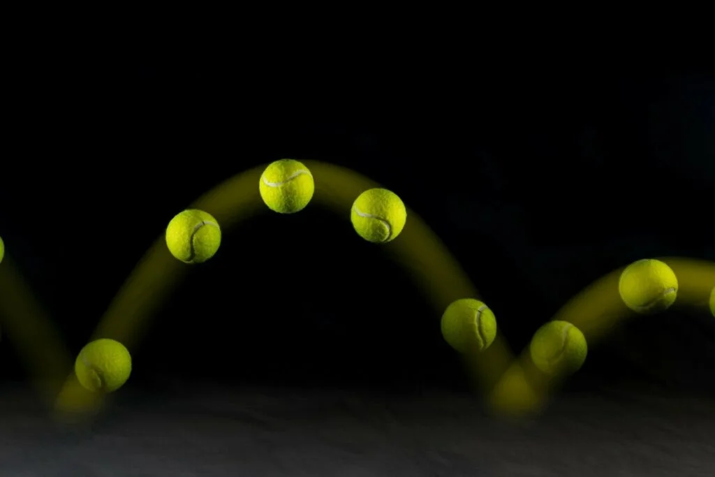 How Do Soundwaves Create Echoes?